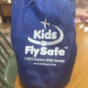 CARES airplane safety harness